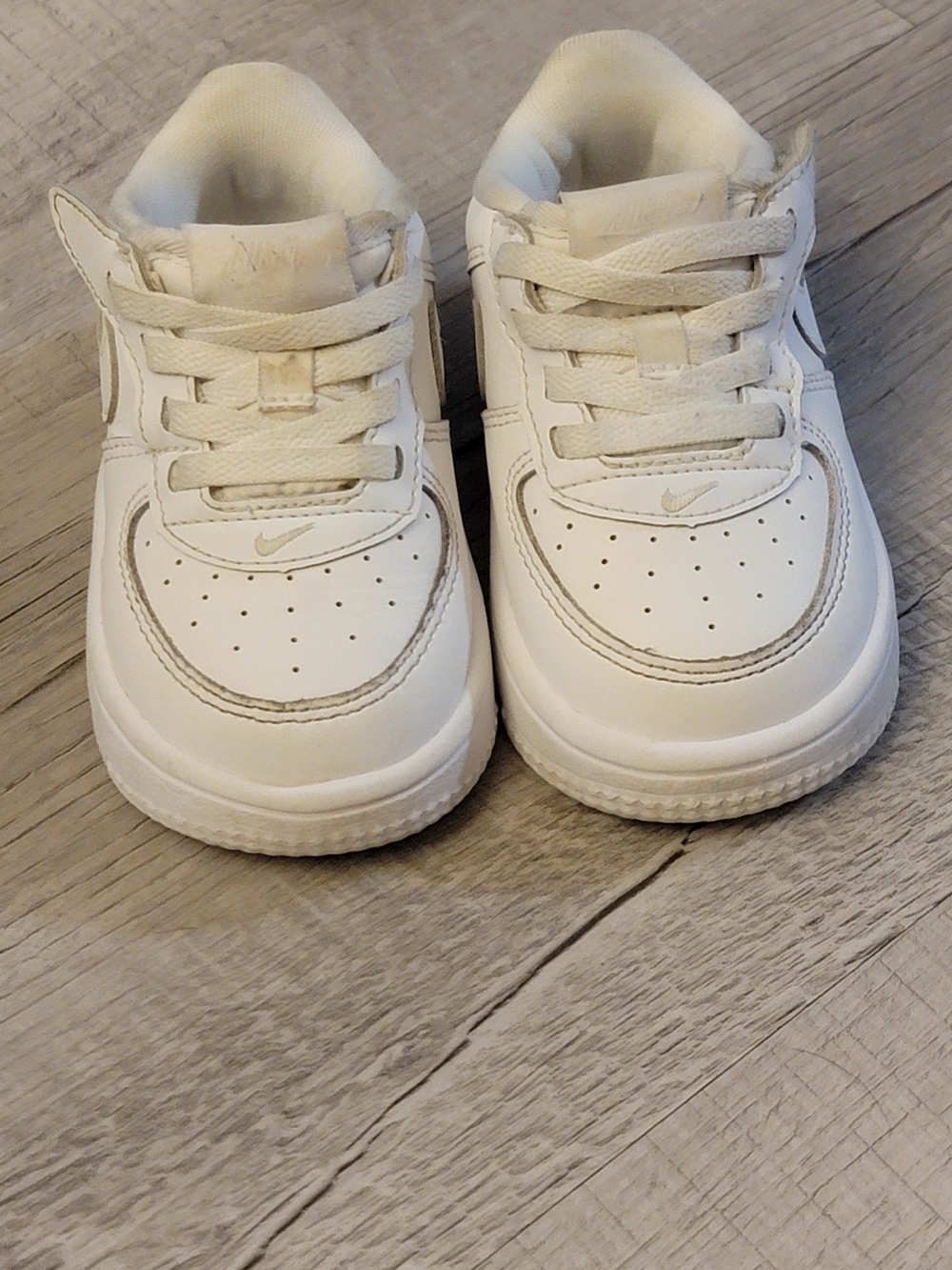 Nike Kids White Low-Top Sneakers
